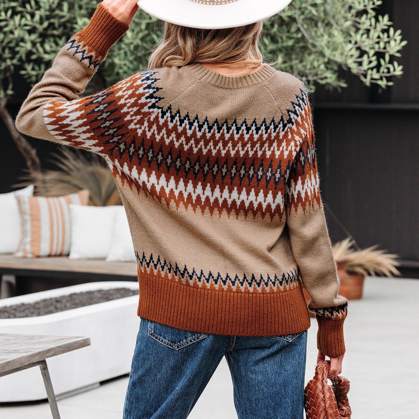Long-sleeved Sweater