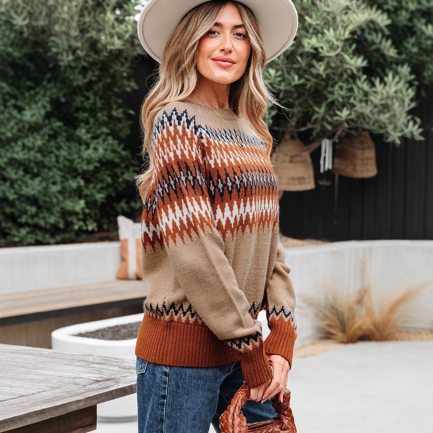 Long-sleeved Sweater